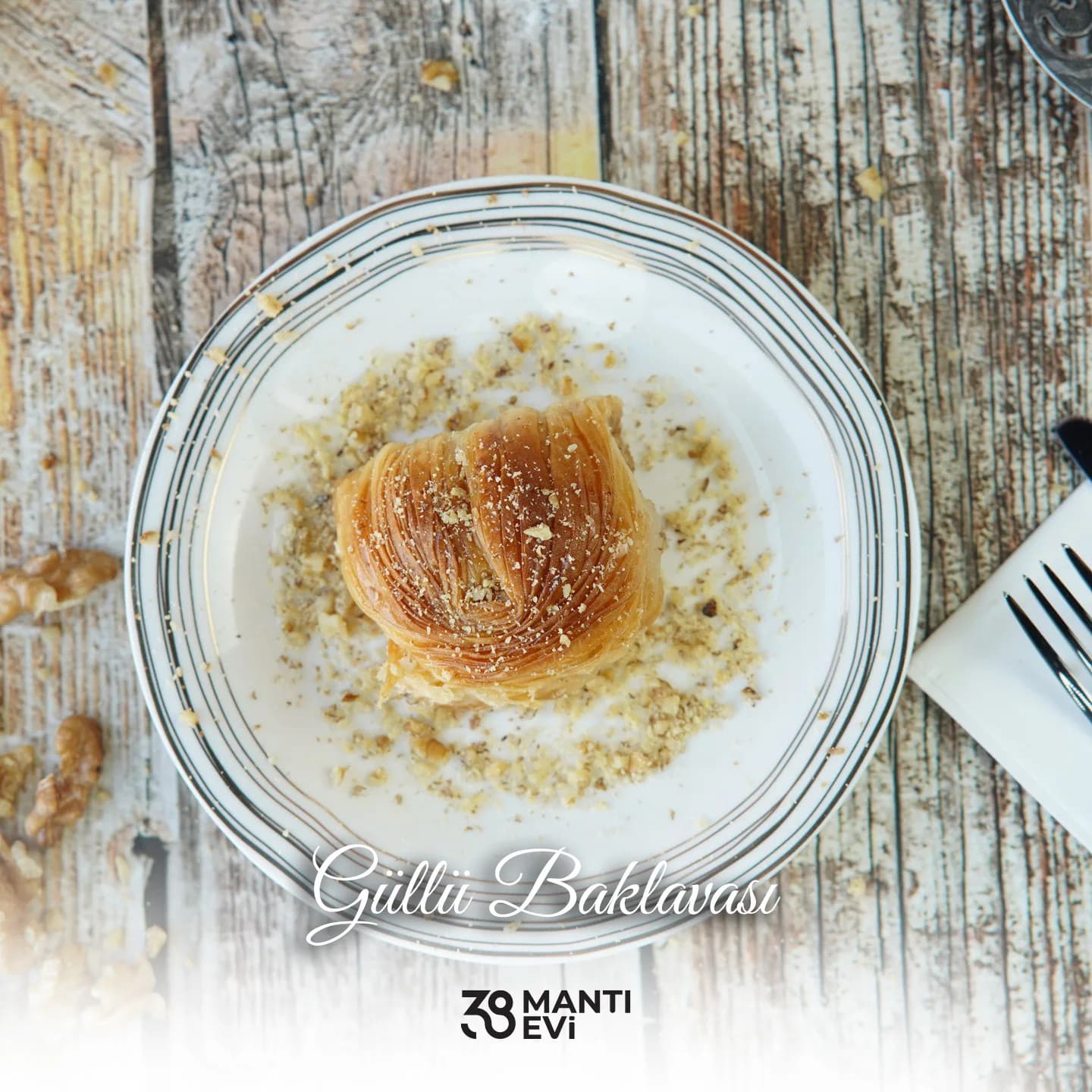 Güllü Baklavası