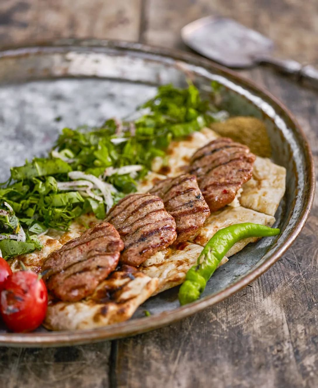 Sarımsaklı Köfte